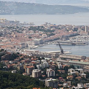 Trst, najveća luka Jadrana