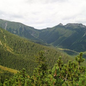 Tatre, planinski lanac na granici Slovačke i Poljske