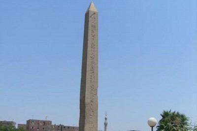 obelisk egipat