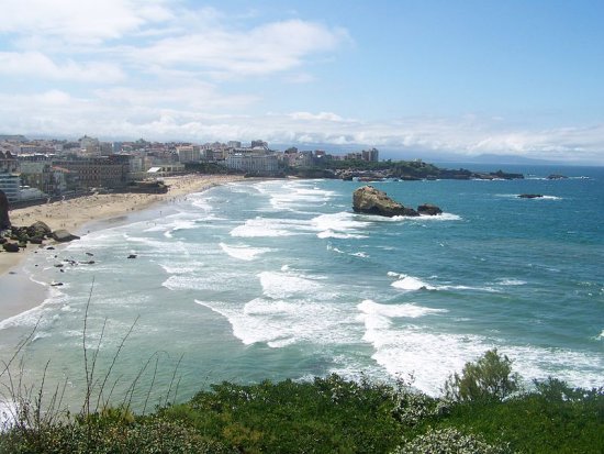 Biarritz, luksuzan grad na obali Francuske